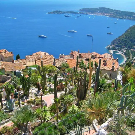 Eze Villa