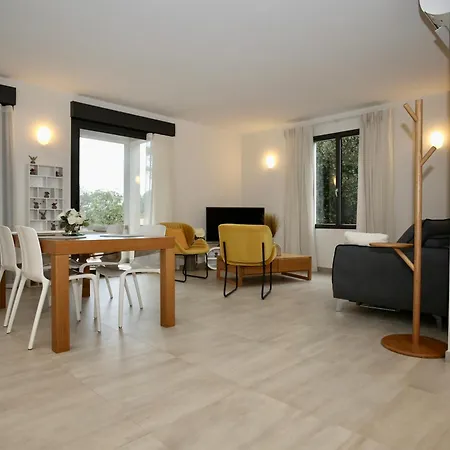 Eze Villa